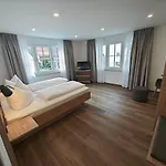 بيت ريفي Zum Roten Haus